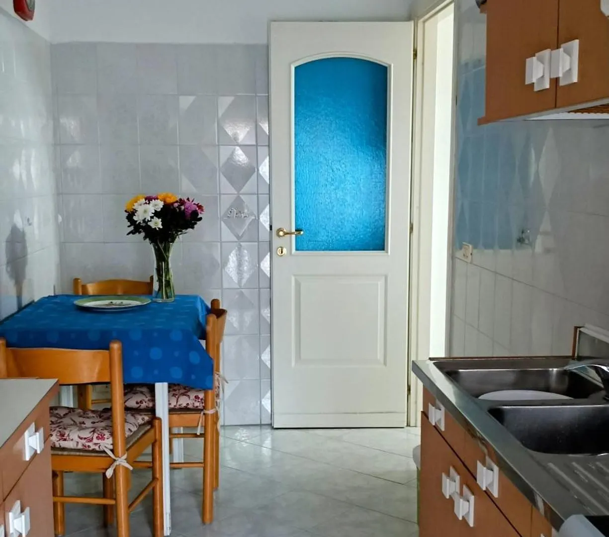 Casa Carbone Apartment Rome